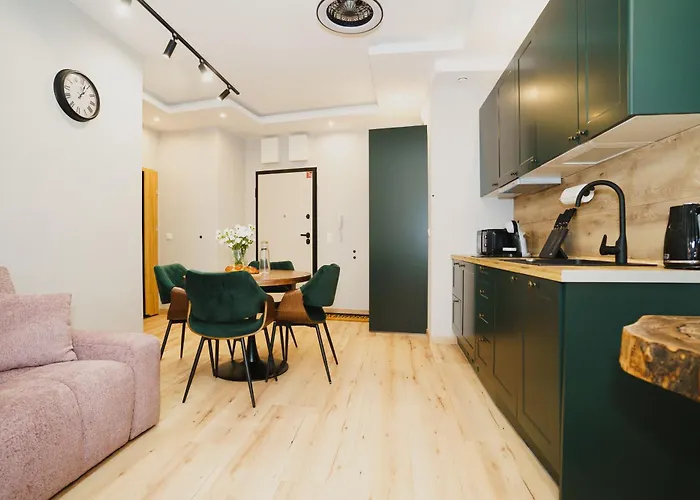 Totu Chmielna111 Centre & Comfort